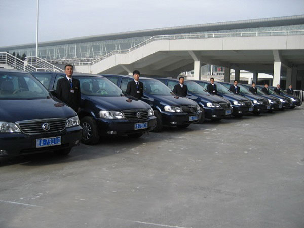 成都平價租車公司有特優惠的租車價格